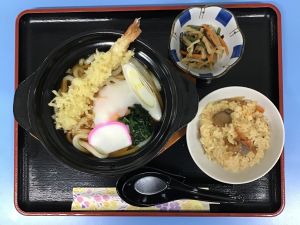 鍋焼うどん